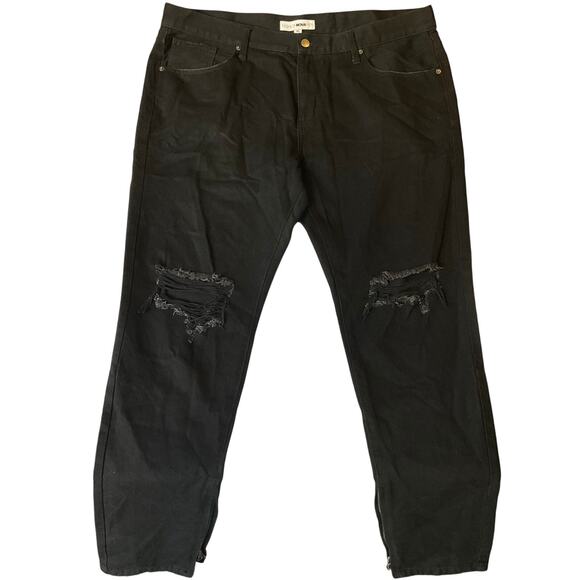 Fashion Nova Men Jeans size 40 Black Mid Rise Straight Leg - Picture 1 of 11